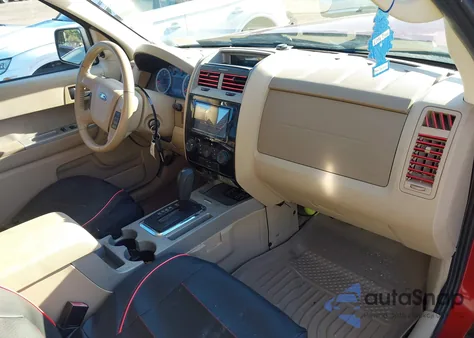 2011 Ford Escape Xlt from USA, damaged, VIN 1FMCU9DG3BKB00965